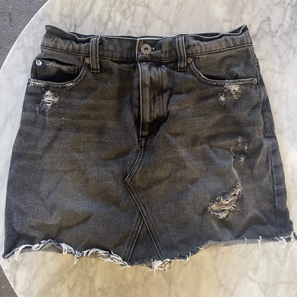 Pistola Black Distressed denim skirt sz 26 - Picture 2 of 5